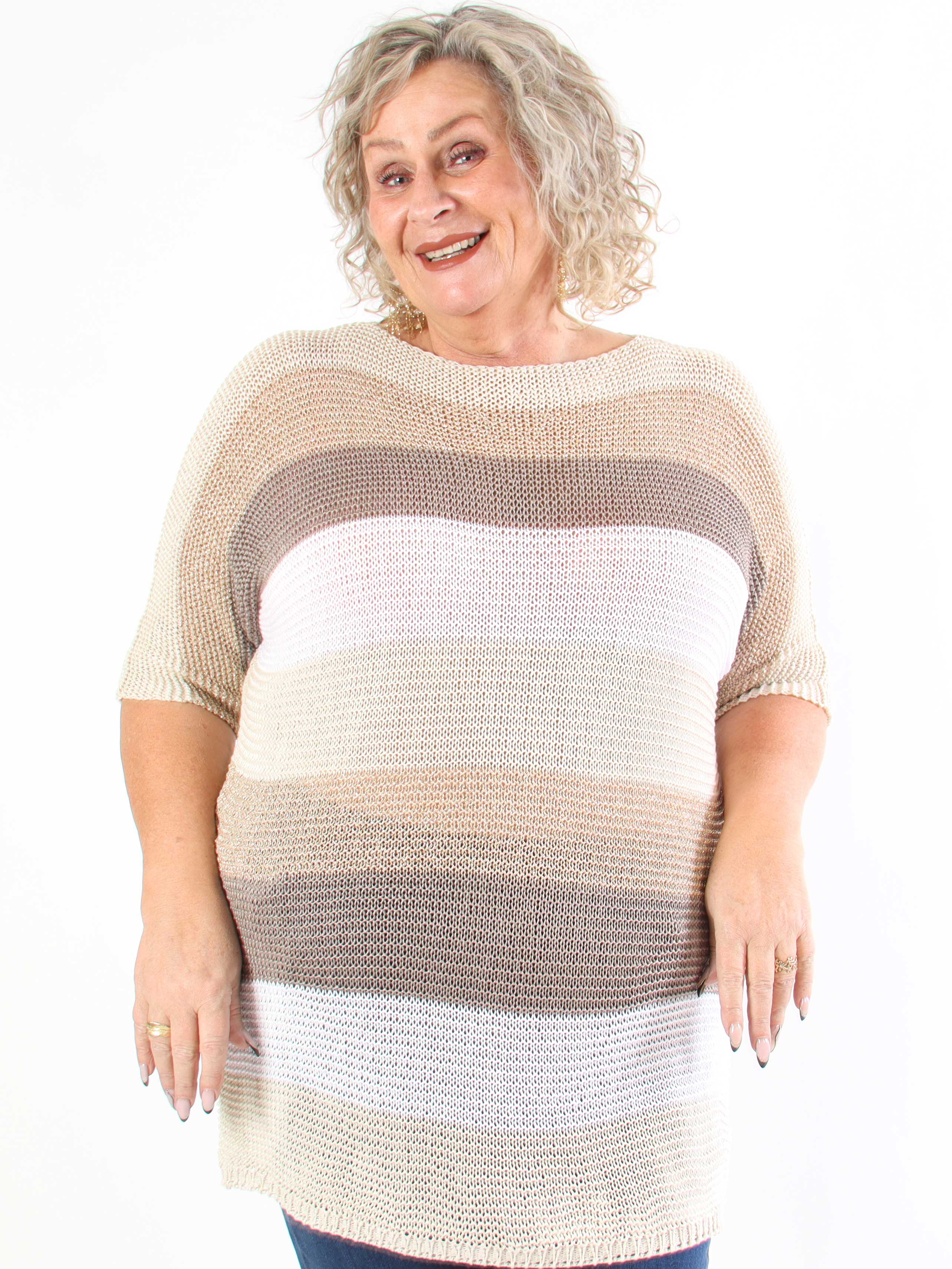 Nina Long - Randig stickad klänning i plus size med glittertrådar